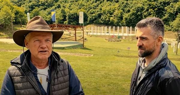 POZNATI NA PIRAMIDAMA – NOGOMETNA LEGENDA BiH VEDAD IBIŠEVIĆ