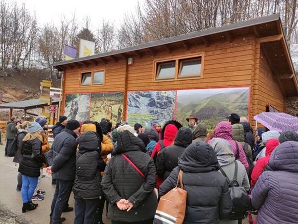 STOTINE GOSTIJU IZ NEKOLIKO ZEMALJA OZVANIČILE POČETAK SEZONE U BOSANSKOJ DOLINI PIRAMIDA