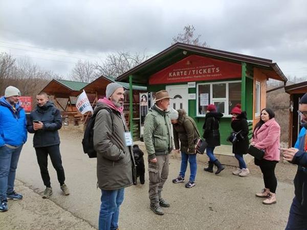 VODIČ TOŠA MJESEČNO IZ SRBIJE DOVEDE PO NEKOLIKO GRUPA GOSTIJU