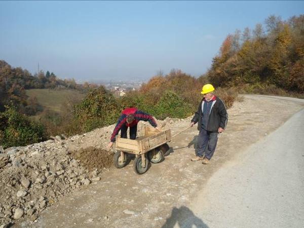 NOVEMBARSKI DANI NA PIRAMIDAMA